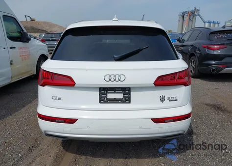 2018 Audi Q5 Premium Plus z USA, uszkodzony, nr VIN WA1BNAFY0J2249430